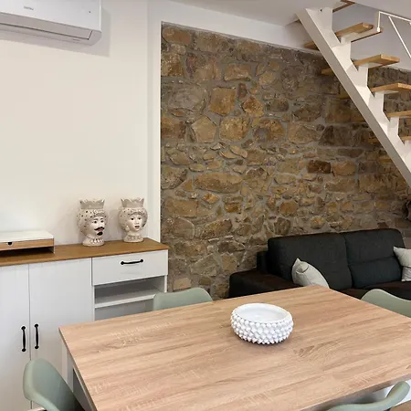 La Casa Di Nonna Maria Casa vacanze Sant'Ambrogio (Sicily)